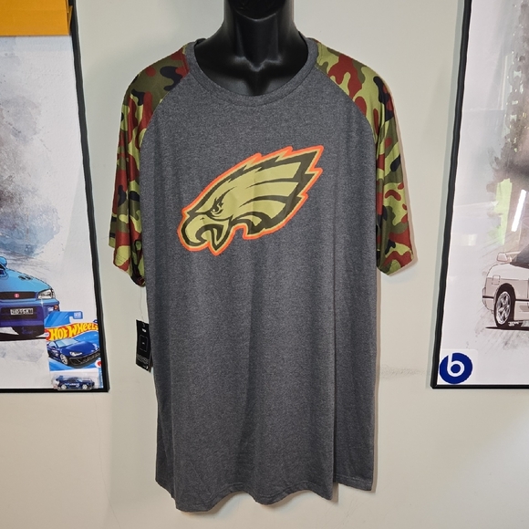 Philadelphia Eagles NFL Gray & Camo Football Game Day Fan T-Shirt - Picture 1 of 10